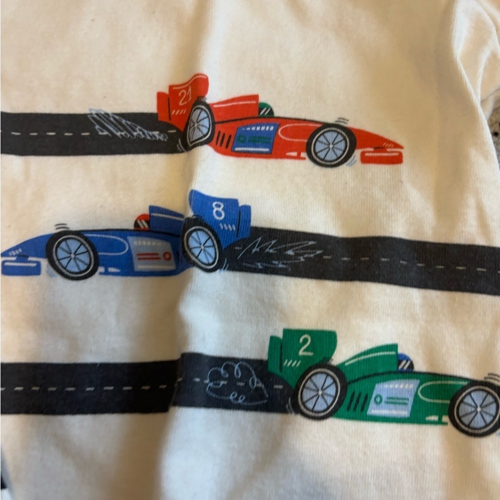 🐻 OLD NAVY RACE CAR PAJAMA - Picture 3 of 5